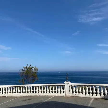 Studio Et Son Rooftop Panoramique, Antheor, Saint Raphael, Plage A Pieds Exterior photo